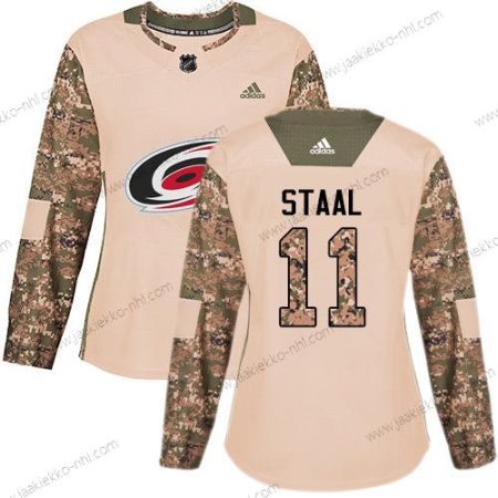 Adidas Naisten Carolina Hurricanes #11 Jordan Staal Maastokuvio Aito 2017 Veterans Day Ommeltu NHL Paita