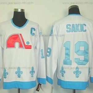 Miesten Quebec Nordiques #19 Joe Sakic Valkoinen With Sininen Retro CCM Paita