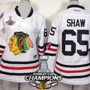 Naisten Chicago Blackhawks #65 Andrew Shaw 2015 Talvi Klassinen Valkoinen Paita W/2015 Stanley Cup Champion Patch